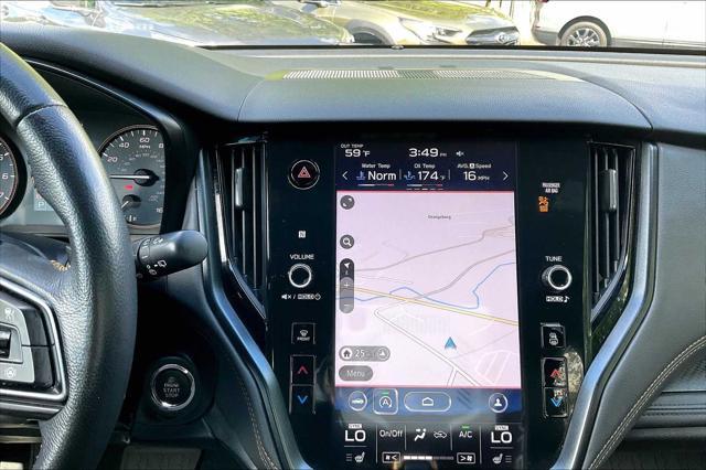 Photo of 2022 Ice Silver Metallic Subaru Outback