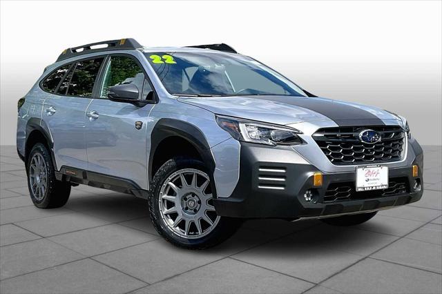 Photo of 2022 Ice Silver Metallic Subaru Outback