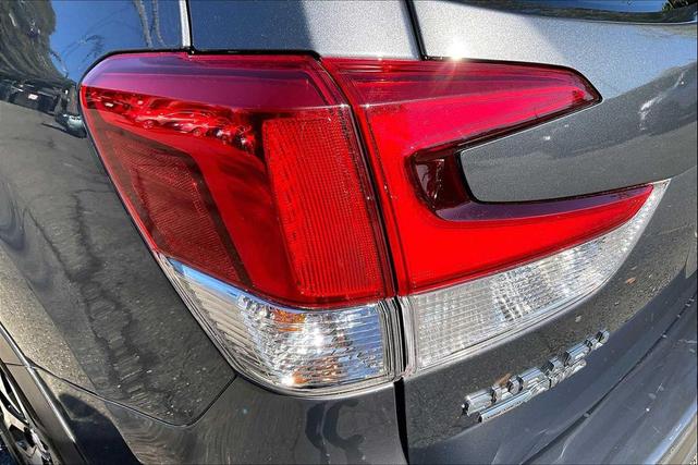 Photo of 2023 Magnetite Gray Metallic Subaru Forester