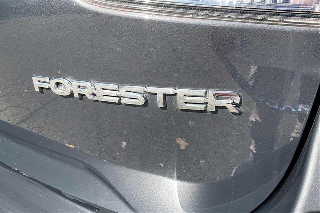 Photo of 2023 Magnetite Gray Metallic Subaru Forester