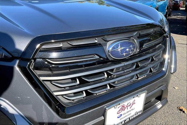 Photo of 2023 Magnetite Gray Metallic Subaru Forester