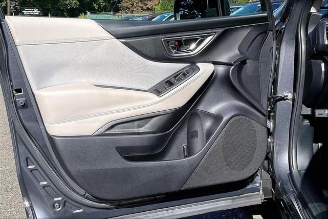 Photo of 2023 Magnetite Gray Metallic Subaru Forester