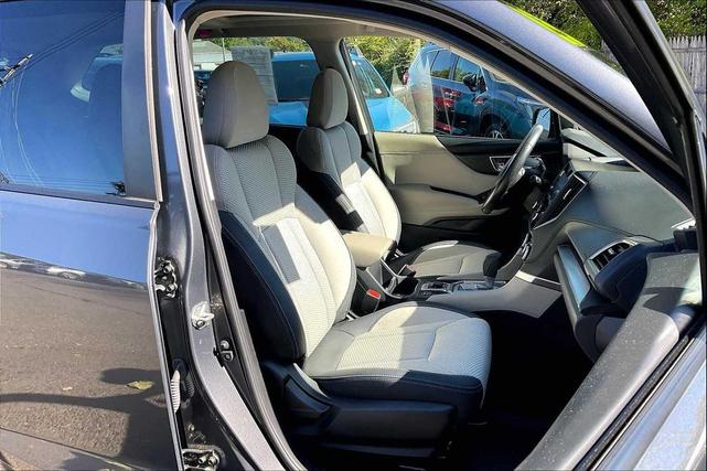 Photo of 2023 Magnetite Gray Metallic Subaru Forester