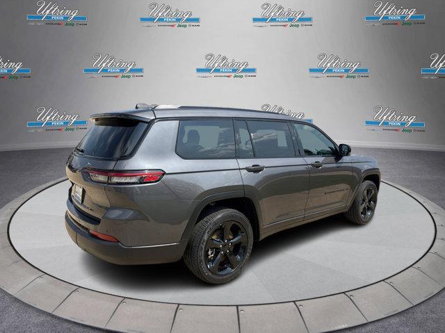 Photo of 2025 Baltic Gray Metallic Clearcoat Jeep Grand Cherokee L