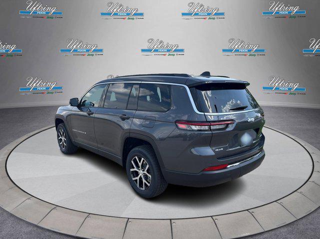 Photo of 2025 Baltic Gray Metallic Clearcoat Jeep Grand Cherokee L