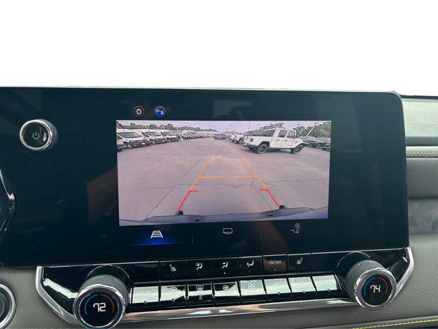 Photo of 2024 Glacier Blue Metallic Chevrolet Colorado