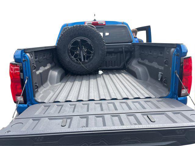 Photo of 2024 Glacier Blue Metallic Chevrolet Colorado