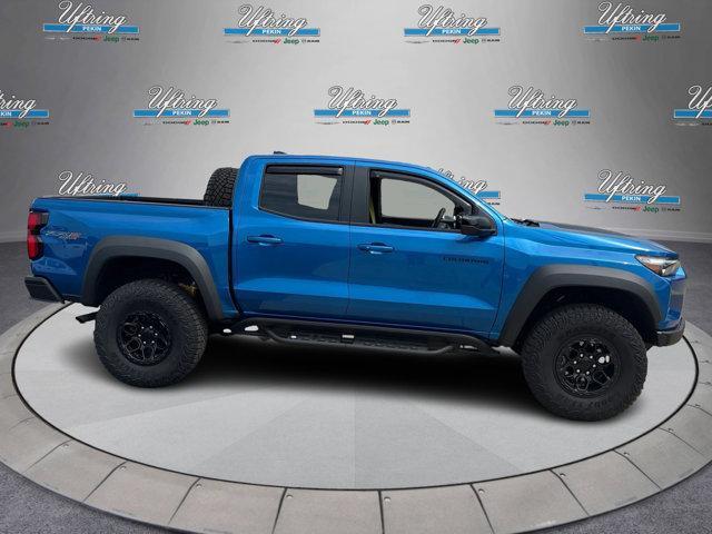 Photo of 2024 Glacier Blue Metallic Chevrolet Colorado