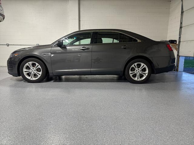 2018 Ford Taurus