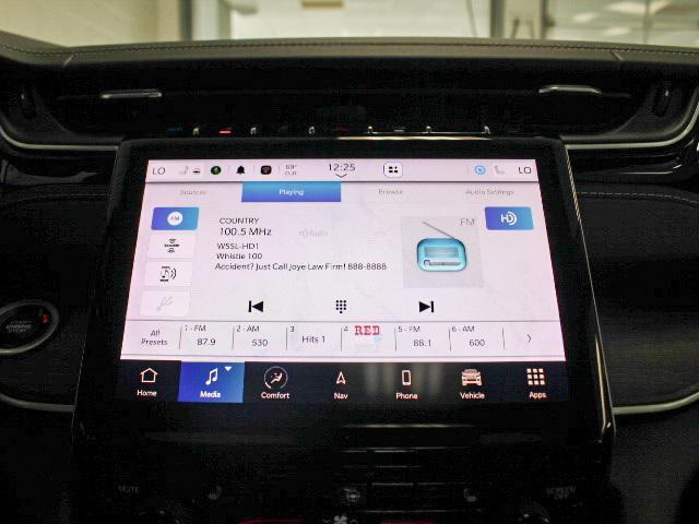 Photo of 2022 Baltic Gray Metallic Clearcoat Jeep Grand Cherokee 4xe