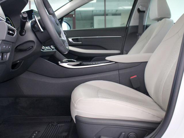 Photo of 2023 Serenity White Hyundai SONATA Hybrid
