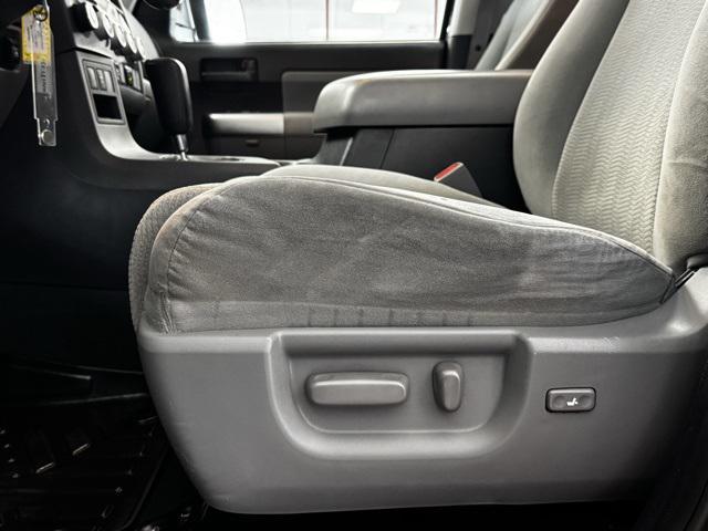 Photo of 2019 Magnetic Gray Metallic Toyota Sequoia