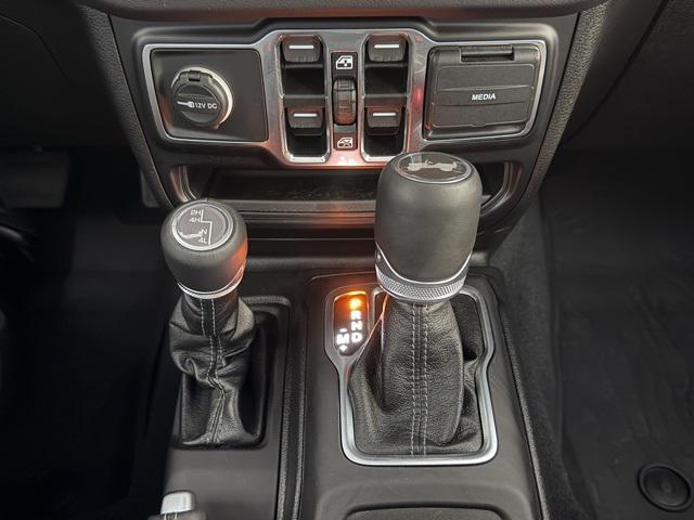 Photo of 2024 Hydro Blue Pearlcoat Jeep Wrangler