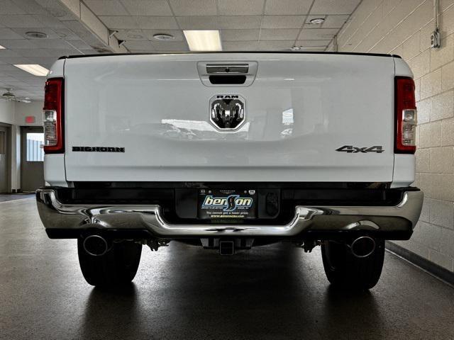 Photo of 2019 Bright White Clearcoat RAM 1500
