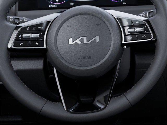 Photo of 2025 Gray Kia Seltos