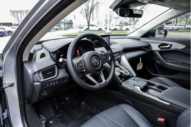 Photo of 2025 Lunar Silver Metallic Acura TLX