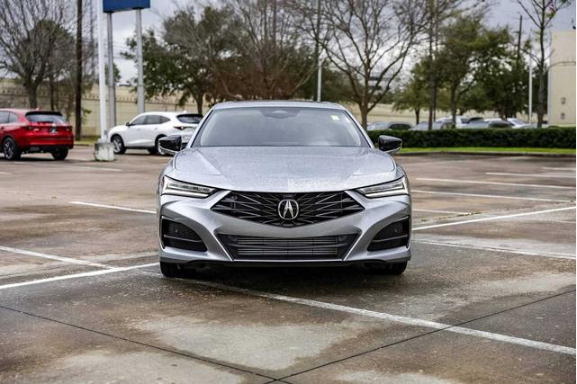 Photo of 2025 Lunar Silver Metallic Acura TLX