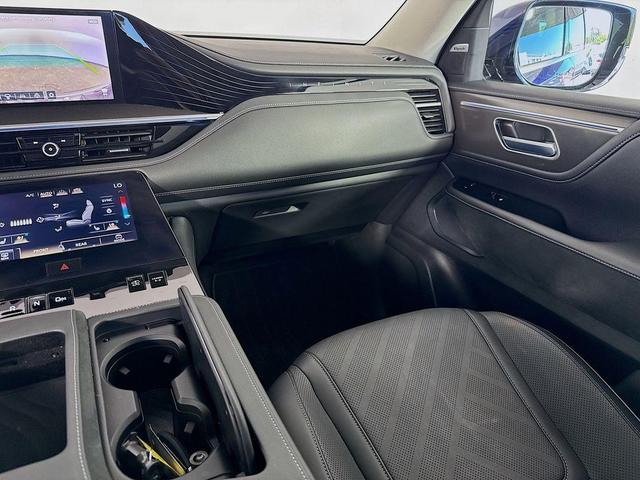 Photo of 2025 Grand Blue INFINITI QX80
