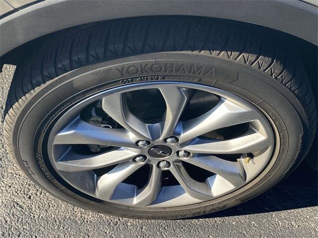 Photo of 2017 Palladium White Gold Metallic Lincoln MKC