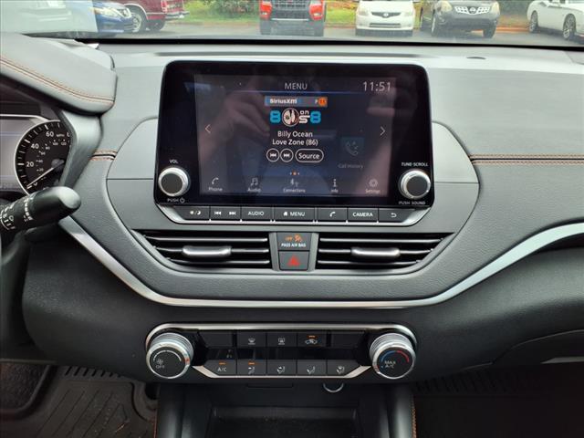 Photo of 2022 Gun Metallic Nissan Altima