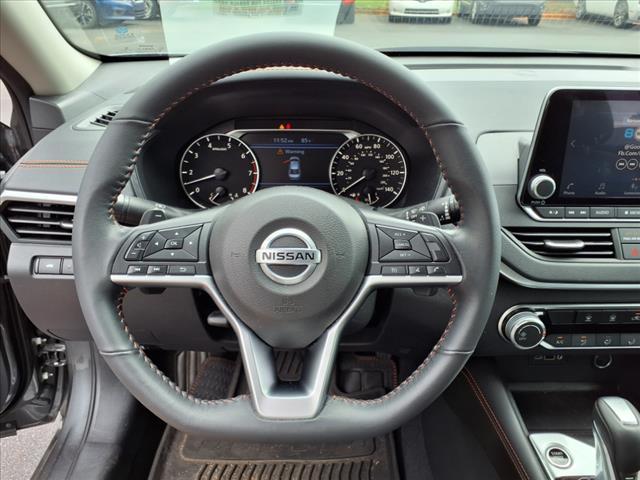 Photo of 2022 Gun Metallic Nissan Altima