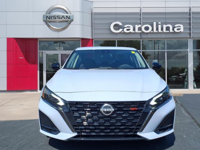 Photo of 2024 Gray Sky Pearl Nissan Altima