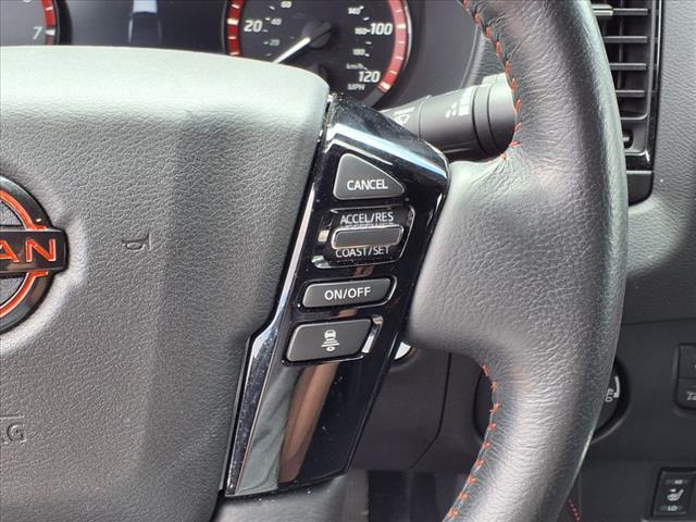 Photo of 2022 Super Black Nissan Frontier