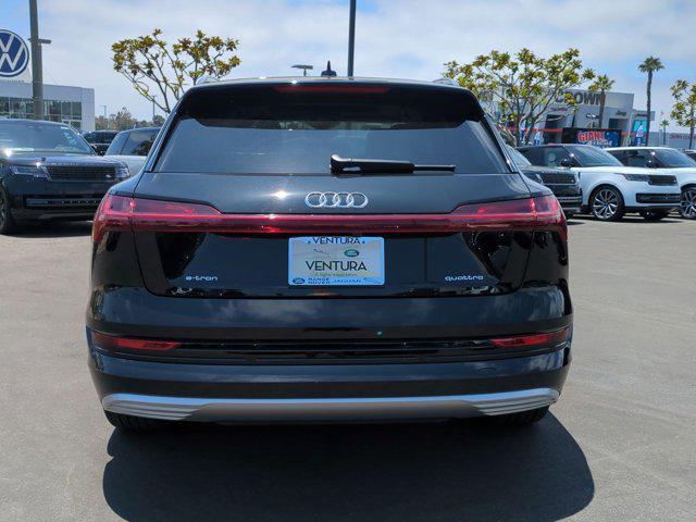 Photo of 2022 Black Metallic Audi e-tron