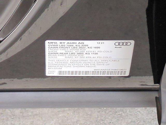 Photo of 2022 Black Metallic Audi e-tron
