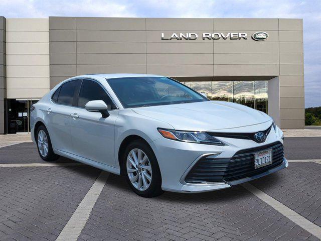 Photo of 2024 Gray Toyota Camry