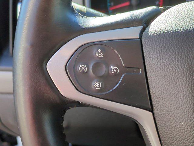 Photo of 2015 Summit White Chevrolet Colorado