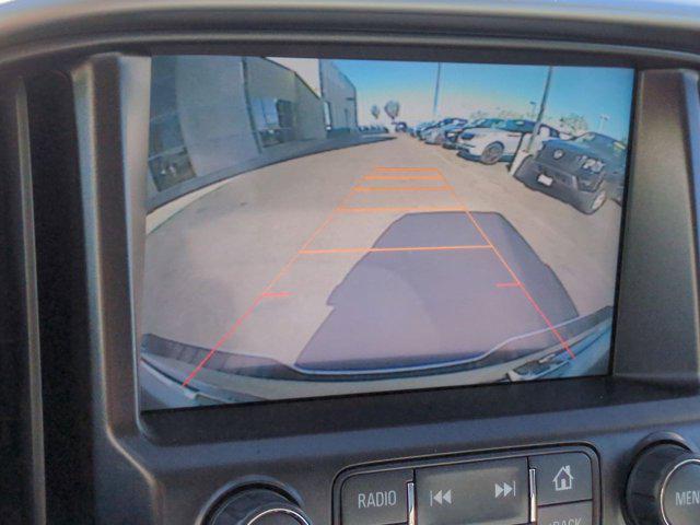Photo of 2015 Summit White Chevrolet Colorado