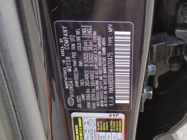 Photo of 2021 Vik Black Genesis GV80