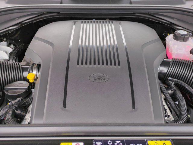 Photo of 2025 Fuji White Land Rover Range Rover