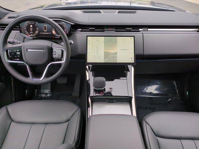 Photo of 2025 VERASINE BLUE Land Rover Range Rover Sport