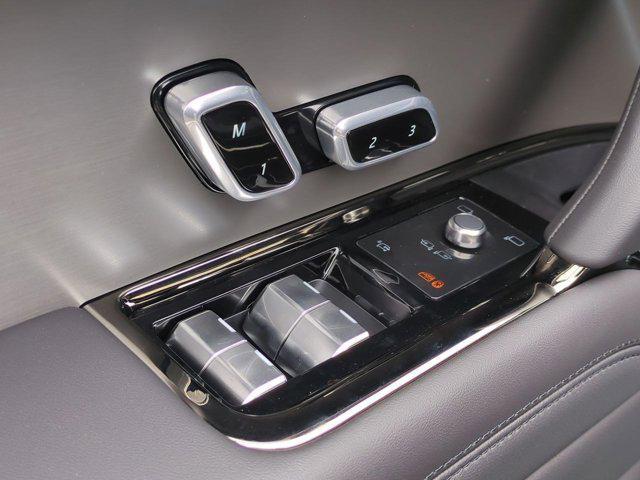Photo of 2025 VERASINE BLUE Land Rover Range Rover Sport
