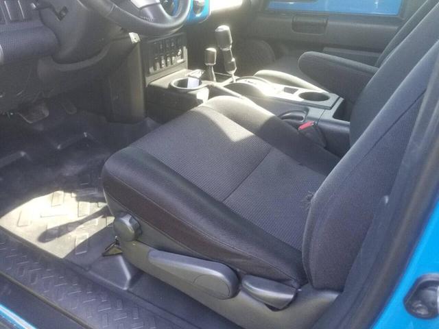 Photo of 2007 Charcoal Toyota FJ Cruiser