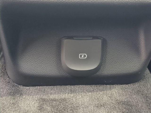 Photo of 2026 Uyuni White Genesis GV70