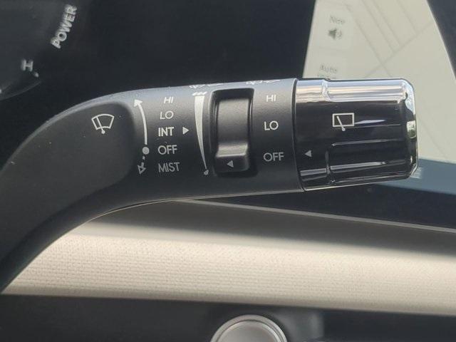 Photo of 2025 Titanium Gray Hyundai TUCSON Hybrid