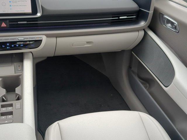 Photo of 2024 Onyx Black Hyundai IONIQ 6