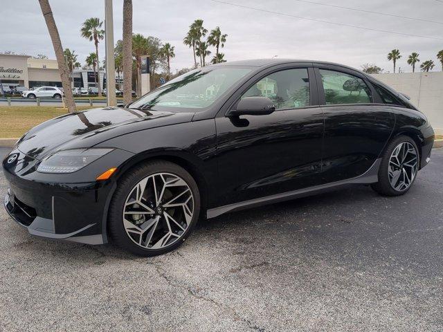 Photo of 2024 Onyx Black Hyundai IONIQ 6