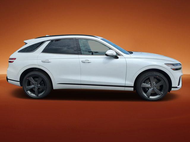 Photo of 2025 Uyuni White Genesis GV70