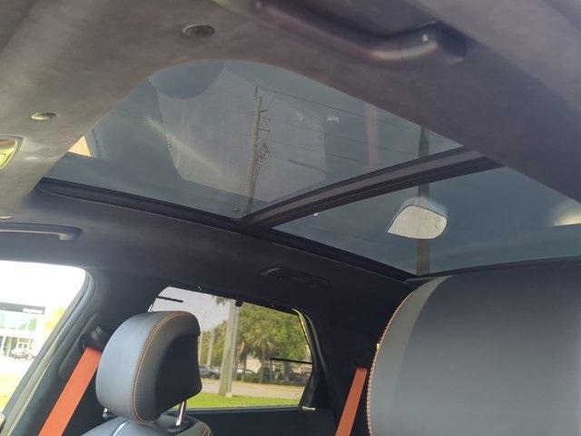 Photo of 2026 Vik Black Genesis GV70