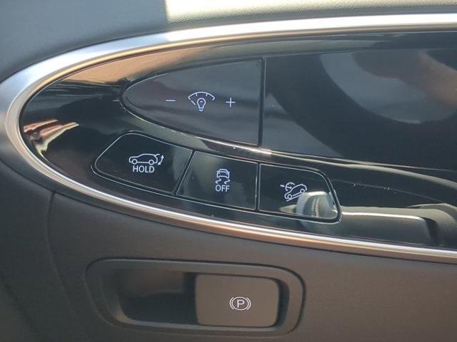 Photo of 2026 Vik Black Genesis GV70