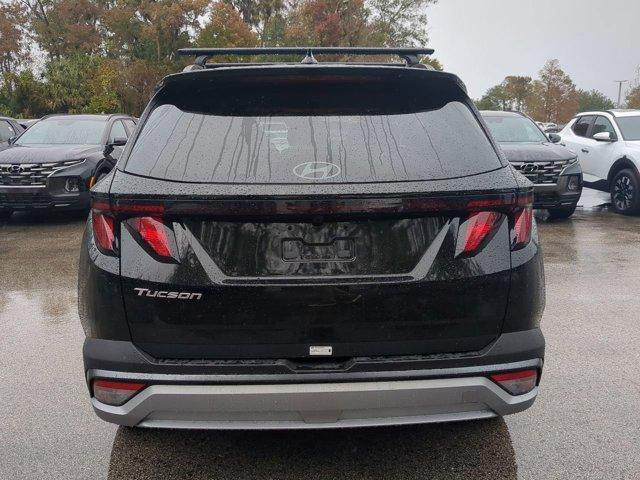 Photo of 2025 Phantom Black Hyundai TUCSON