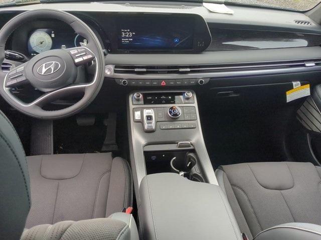 Photo of 2025 Abyss Black Pearl Hyundai PALISADE