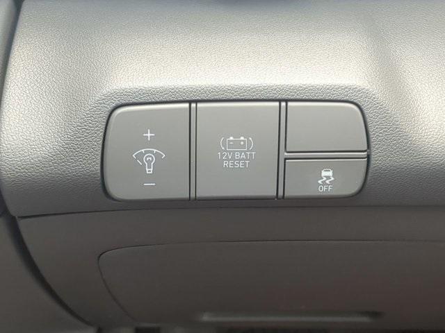 Photo of 2025 Intense Blue Hyundai ELANTRA HEV