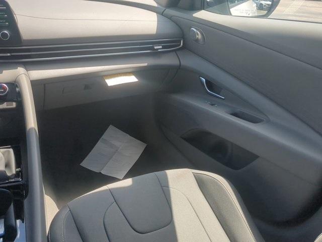 Photo of 2025 Intense Blue Hyundai ELANTRA HEV