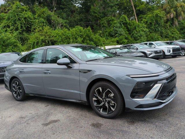 Photo of 2025 Blue Hyundai SONATA