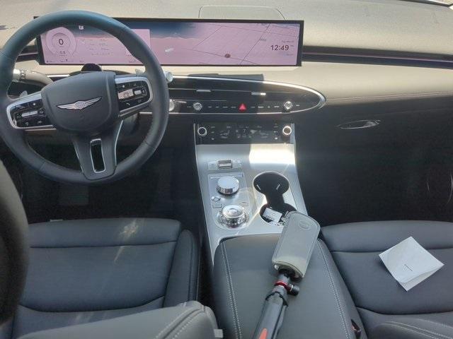 Photo of 2026 Uyuni White Genesis GV70